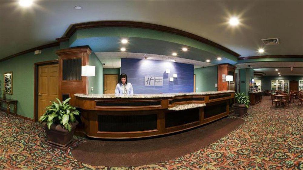 Holiday Inn Express Grand Rapids Southwest, An Ihg Hotel Grandville Εξωτερικό φωτογραφία